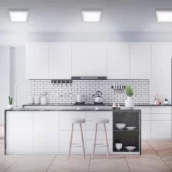 Briloner LED-Decken-& Wandlampe Fire Chrom Matt 21 W Neutralw. 30x30cm 10 Briloner LED-Decken-& Wandlampe Fire Chrom Matt 21 W Neutralw. 30x30cm -Lampe Geschäft 002707361695 1675 082020 3