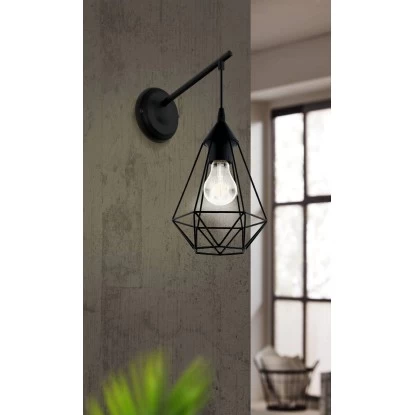 Eglo Wandleuchte Tarbes 1-flammig Schwarz E27 60 W 1 Eglo Wandleuchte Tarbes 1-flammig Schwarz E27 60 W